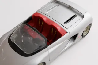 Maqueta Ferrari Mythos 1/18 Guitoy