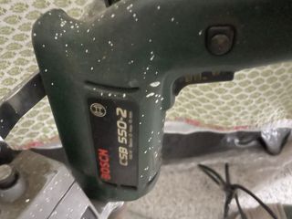 Torno de hierro macizo y taladro con soporte