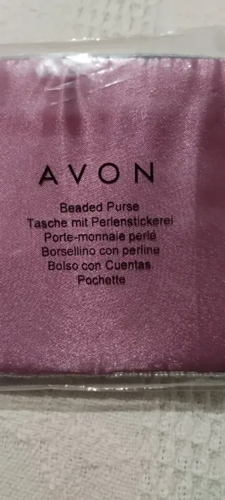 Cartera de satén rosa con lentejuelas