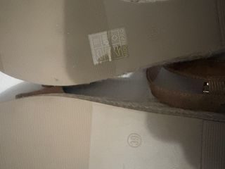 Sandalias cuña turquesa y marrón