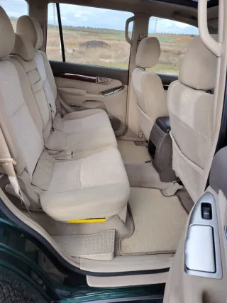 Toyota Land Cruiser 2004