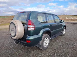 Toyota Land Cruiser 2004