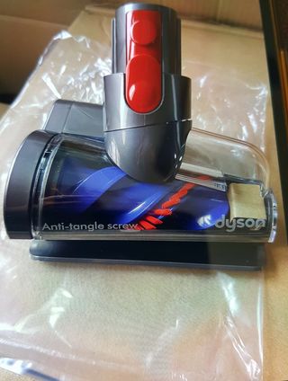 cepillo mini motorizado  Dyson aspiradora v15