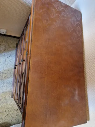 Mueble cajonero de madera