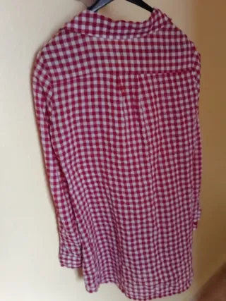 Blusa cuadros roja y blanca