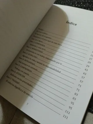 12 + 1 FAROS para una vida con sentido. Un méto...