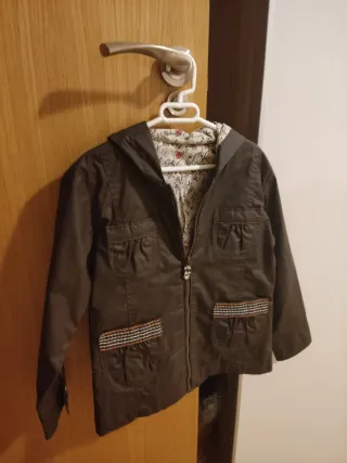 Abrigo quitafrio niña 6 años