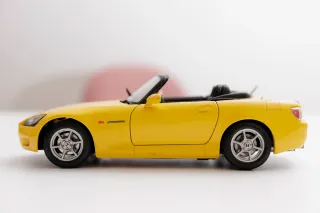 Maqueta Honda S2000 1/18