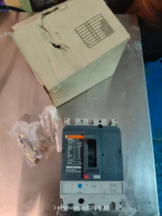 Interruptor Automático Merlin Gerin NS100