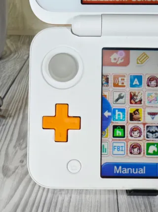 Consola Nintendo New 2DS XL completa