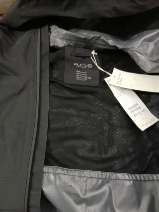 Chaqueta Cortavientos H&M Negra. (Nueva)