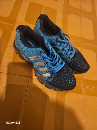 Scarpe da ginnastica uomo blu e nere