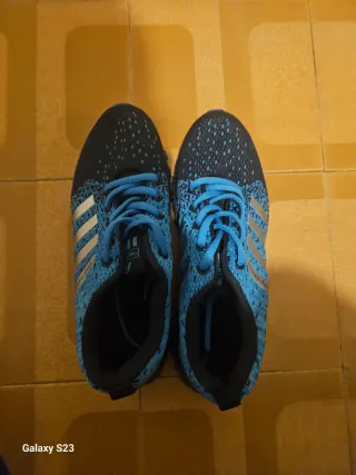Scarpe da ginnastica uomo blu e nere