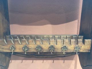 Platero madera rústica con ganchos