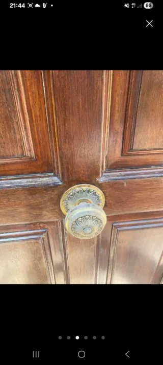 Puerta madera iroko entrada