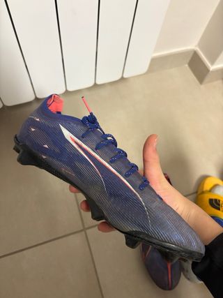 Scarpe da calcio Puma in carbonio vero