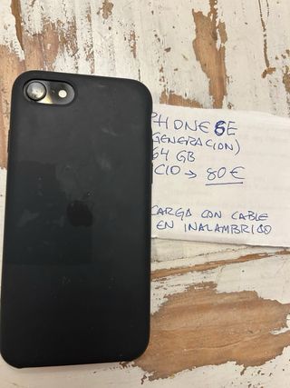 4 iPhone in lotto: 5S, 6S, 8, SE (64GB)