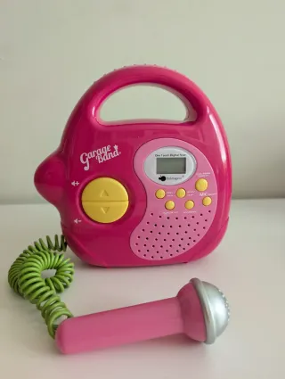 Radio Karaoke Imaginarium con Micrófono, juguete.