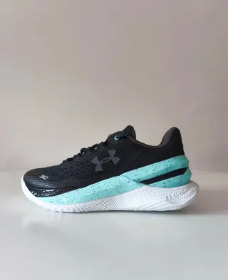 Zapatillas Under Armour Curry Negras y Turquesa