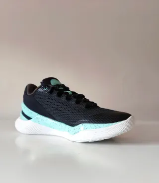 Zapatillas Under Armour Curry Negras y Turquesa