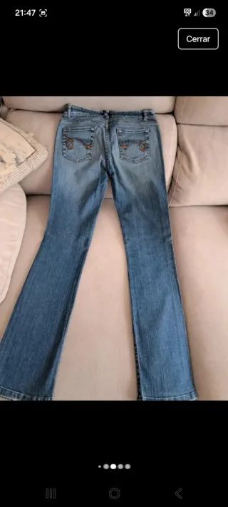 Vaqueros rectos de mujer