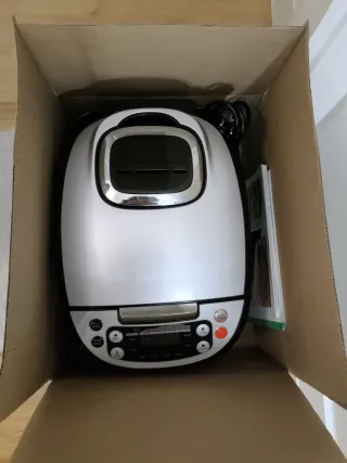 Robot de cocina plateado chef Revolution