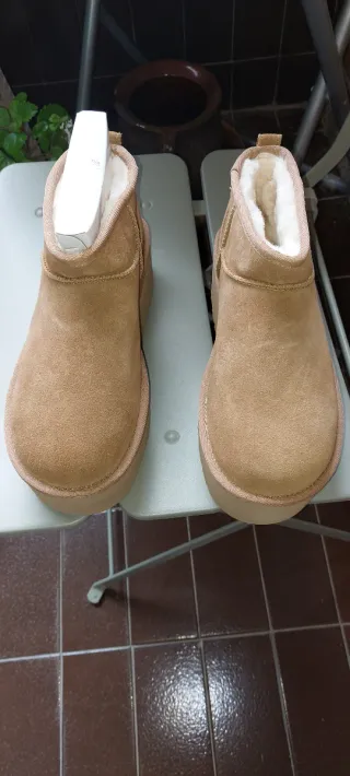 Botas UGG Mujer Talla 40 Nuevas