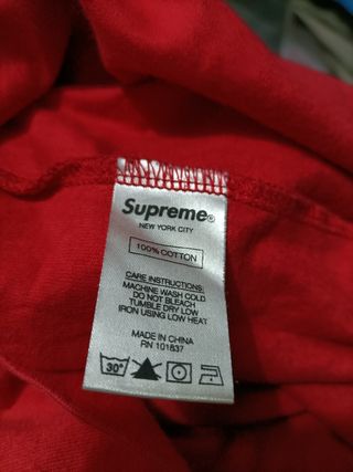 Camiseta Supreme Roja Talla L