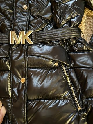 Abrigo Michael Kors Negro con Cinturón MK