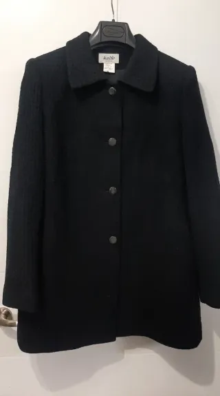 Chaqueta Negra Kalfe