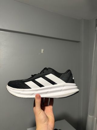 Zapatillas Adidas Galaxy 7 Negras/Blancas