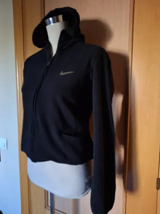 Sudadera Nike Negra con Cremallera