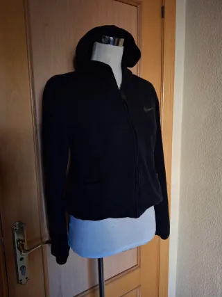 Sudadera Nike Negra con Cremallera