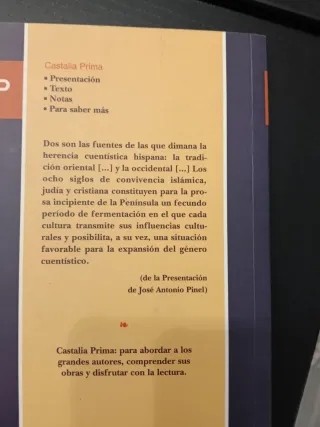 Cuatro libros de bolsillo