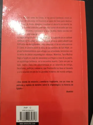 Cuatro libros de bolsillo