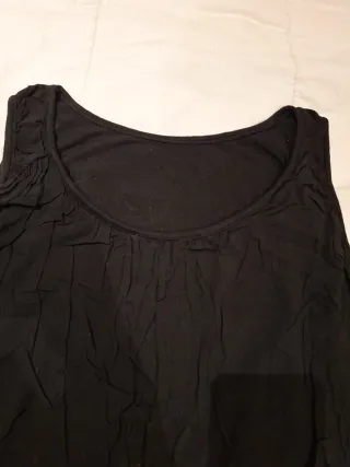 Blusa de tirantes negra mujer