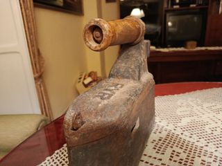 Plancha antigua de carbón