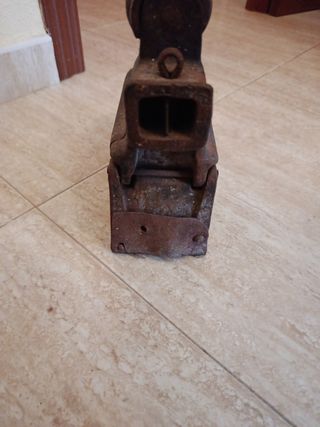 Plancha antigua de carbón