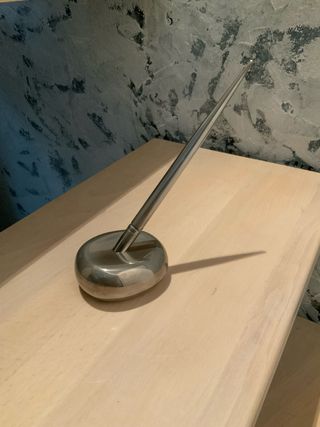 Penna e portapenna vintage in metallo. anni ‘60