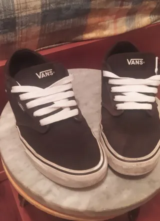 Zapatillas Vans.