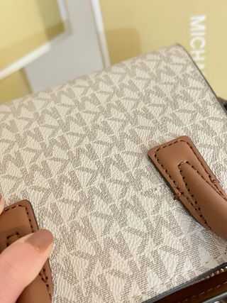 Bolso Michael Kors Beige y Marrón