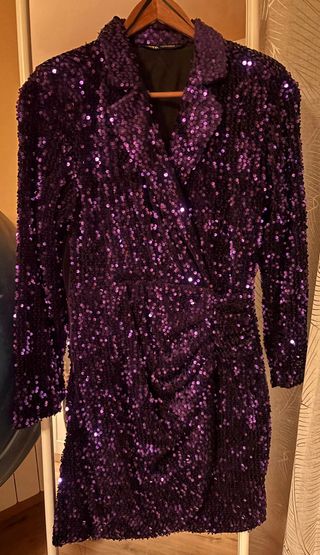 Vestido lentejuelas morado Talla S Zara