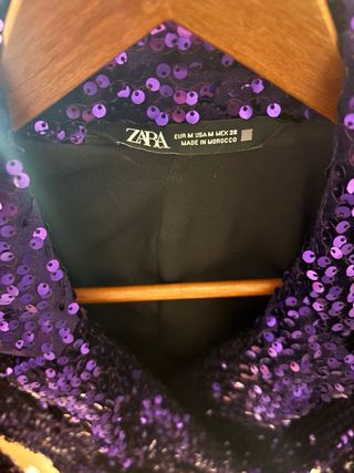 Vestido lentejuelas morado Talla S Zara