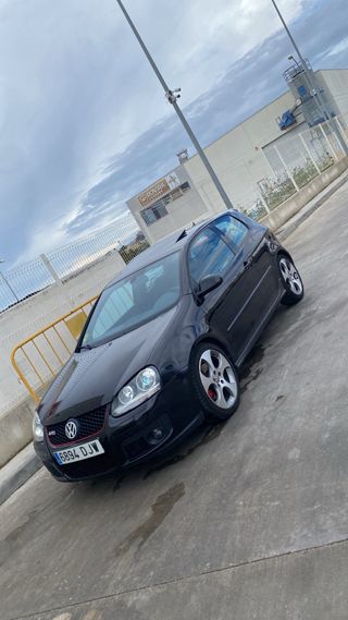 Volkswagen Golf 2005