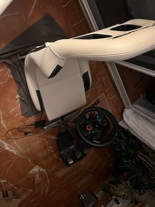 Volante Logitech G92 + Playseat