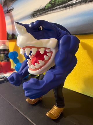 Ripster Street Sharks  Action Figure