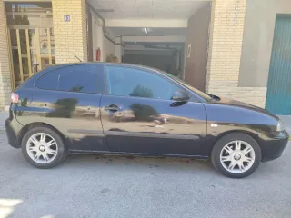 SEAT IBIZA 1.9 TDI CAMBIO POR 125CC