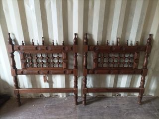 Mueble rústico de madera