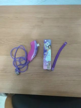 Mando Wii Morado con Correa