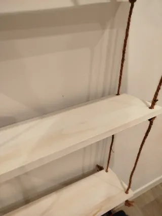 Estantería Escalera Madera y Cuerda